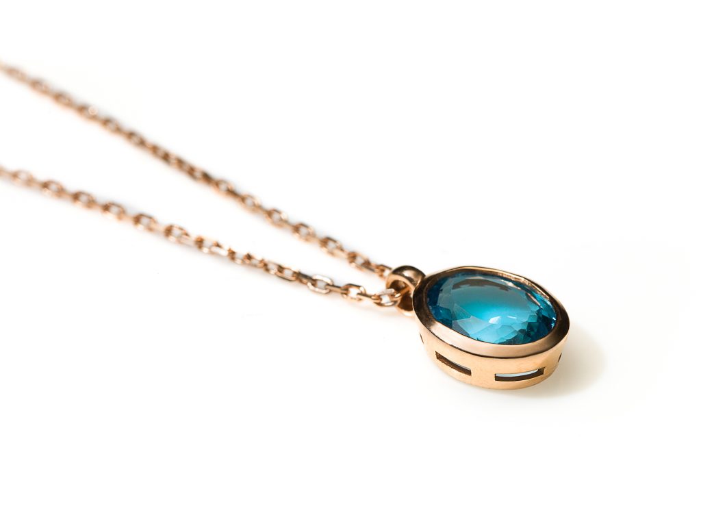 Midnight Manhattan Necklace