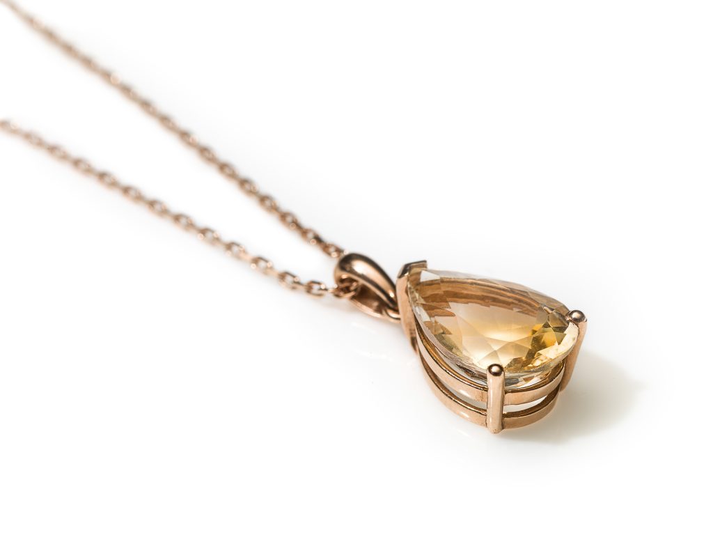 Uptown Necklace setting closeup